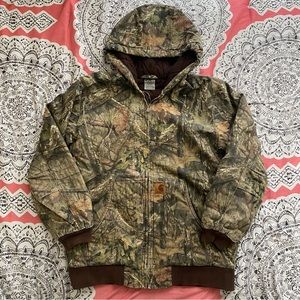 Women’s Camo Carhartt Jacket
